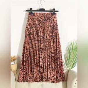 Unique Leopard Print Pleated Skirt XL
